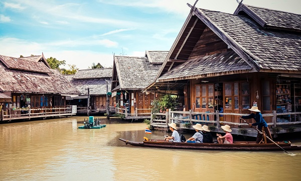 Tradisi Budaya dan Makanan Unik Thailand